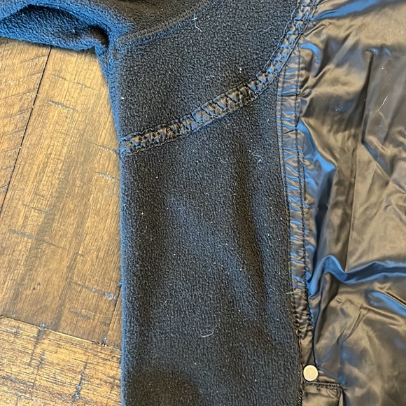 LuluLemon black zip puffer - Picture 3 of 3